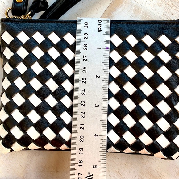 Charming Charlie Small Purse/Organizer - Picture 8 of 12